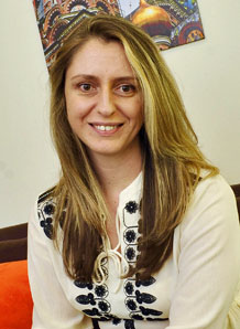 Photo of Dr Elena Gadjanova